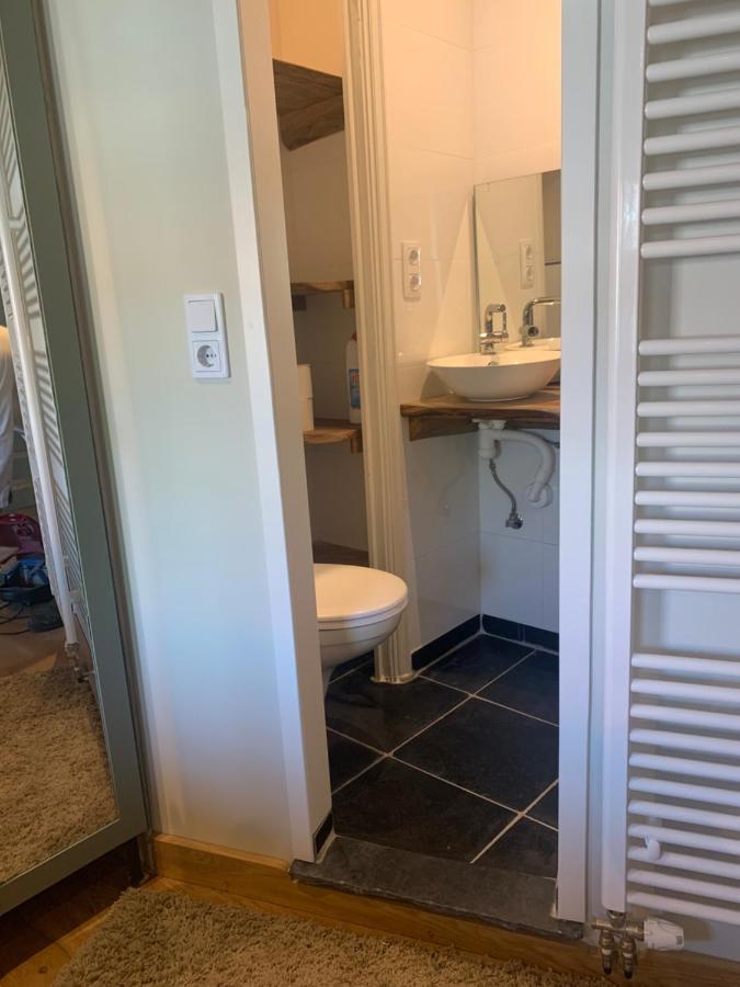 Toplocatie In Centrum Sluis Bagian luar foto