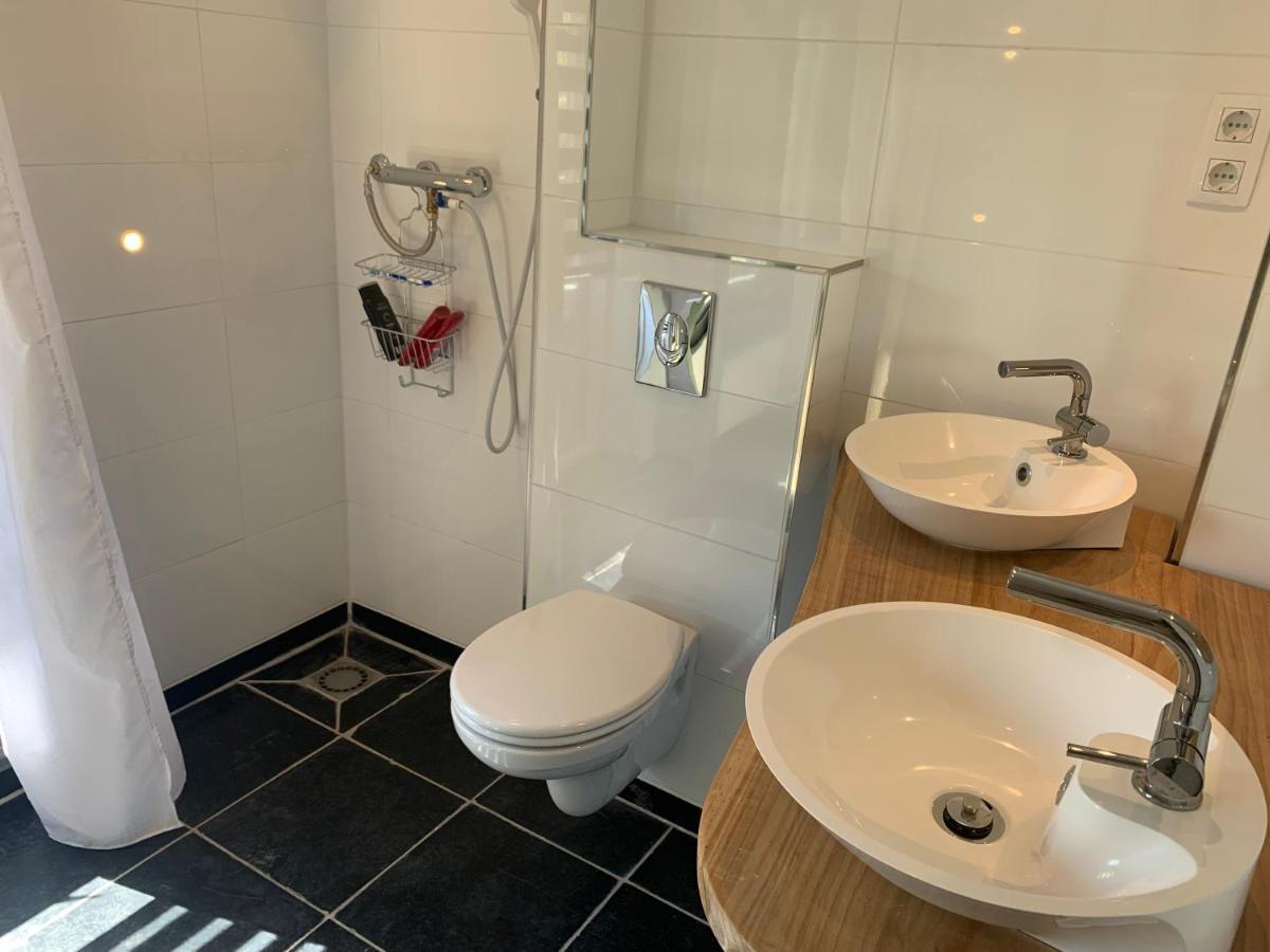 Toplocatie In Centrum Sluis Bagian luar foto